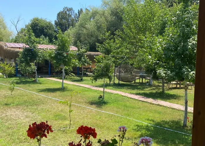 Inlice Uenzile Inlice Kamp Bed & Breakfast *